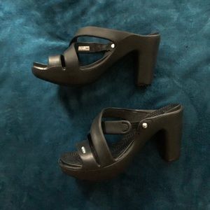 Crocs Black Open Toe Strappy Cyprus Heels Size 5